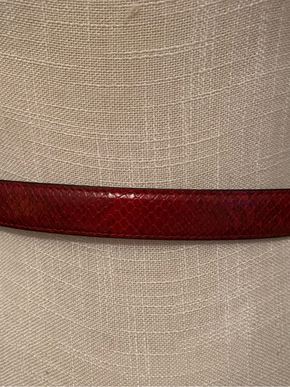 LEATHER PYTHON PRINT SILVER CIRCLE BELT EXCELLENT CONDITION! - Picture 3 of 7